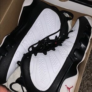 Air Jordan 9 Retro BG
